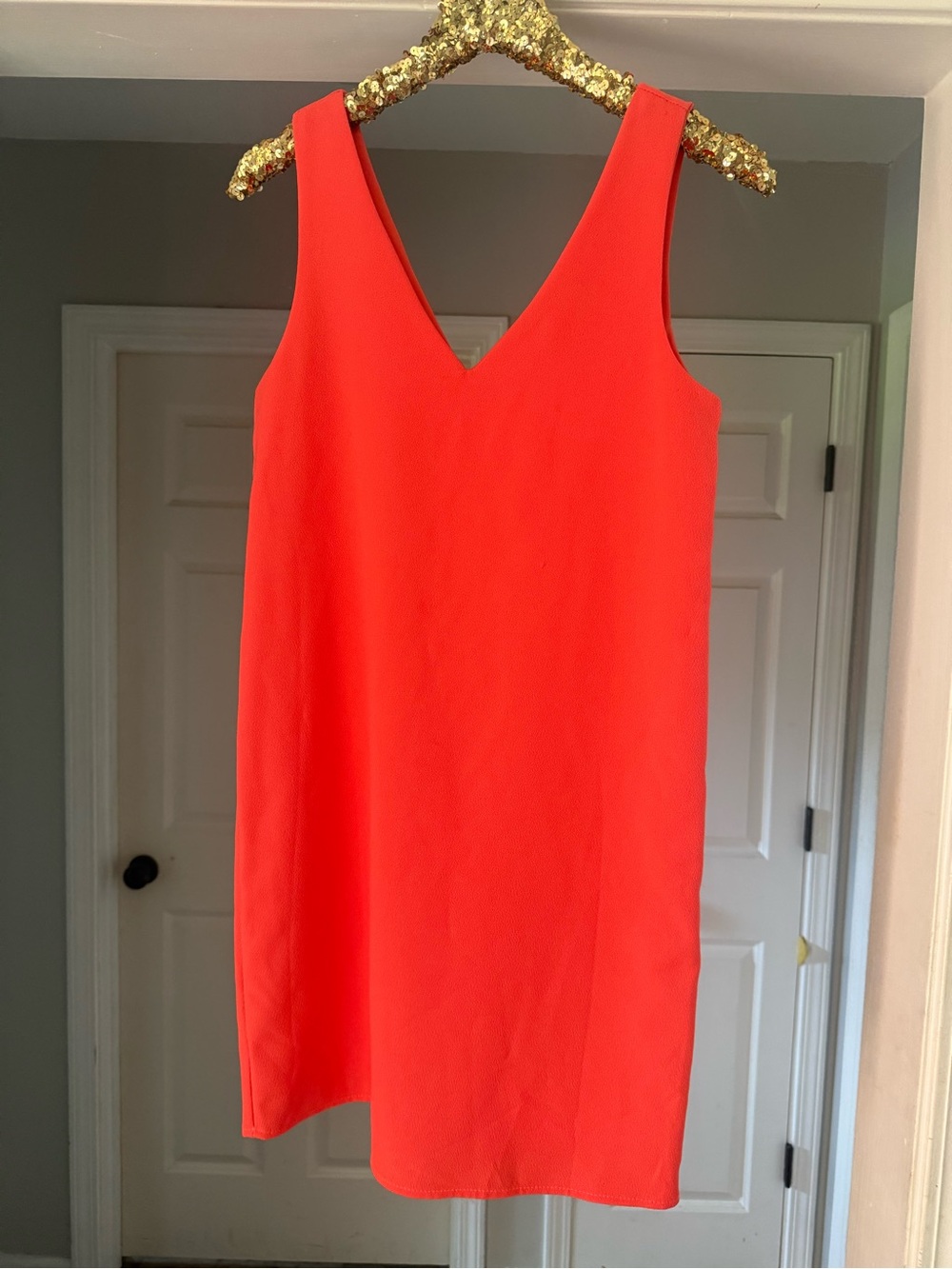 NWT Gianni Bini Neon Coral V-Neck Shift Dress